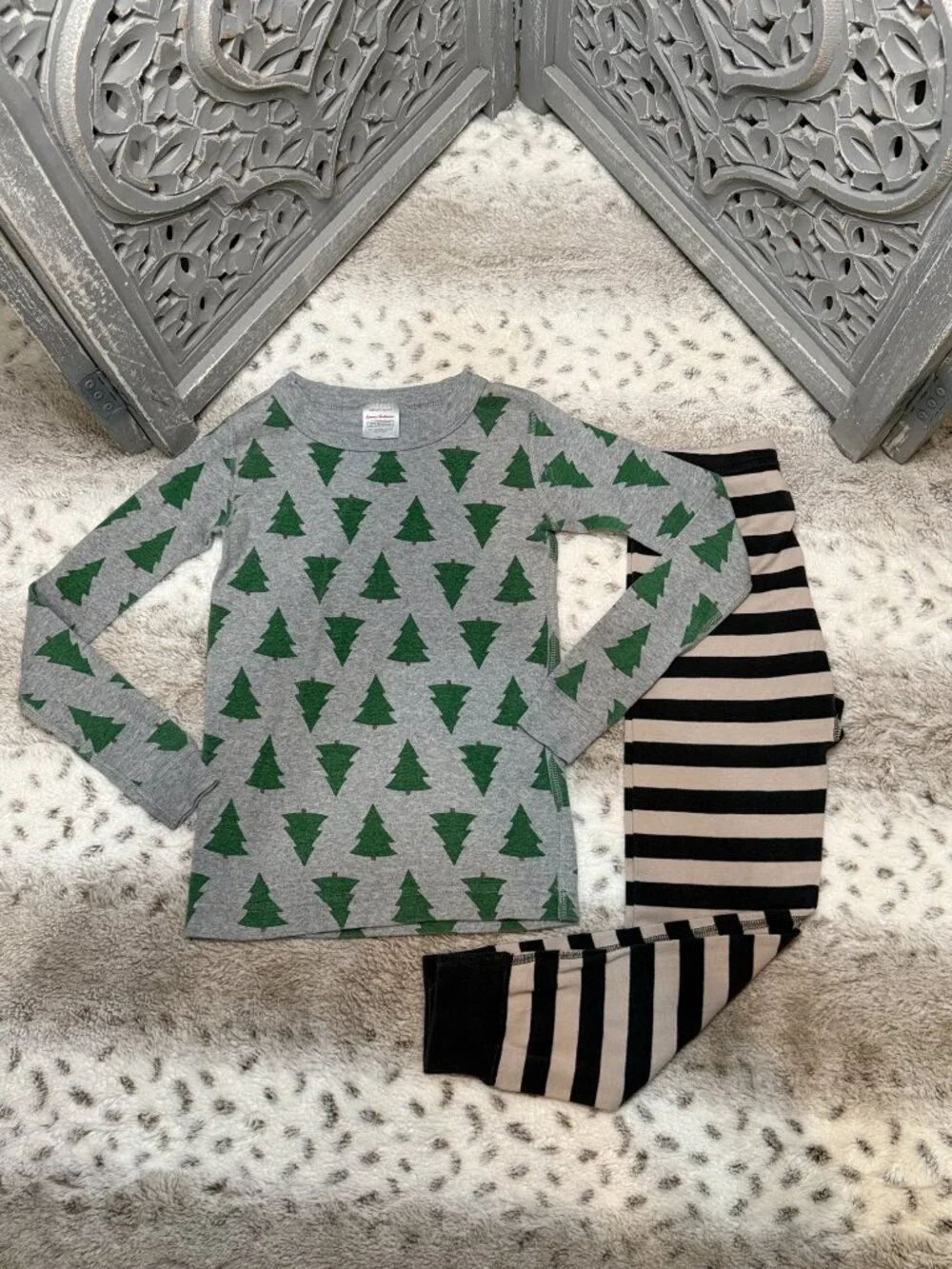 Hanna Andersson pajama set boys size 6 stripes Christmas trees winter loungewear